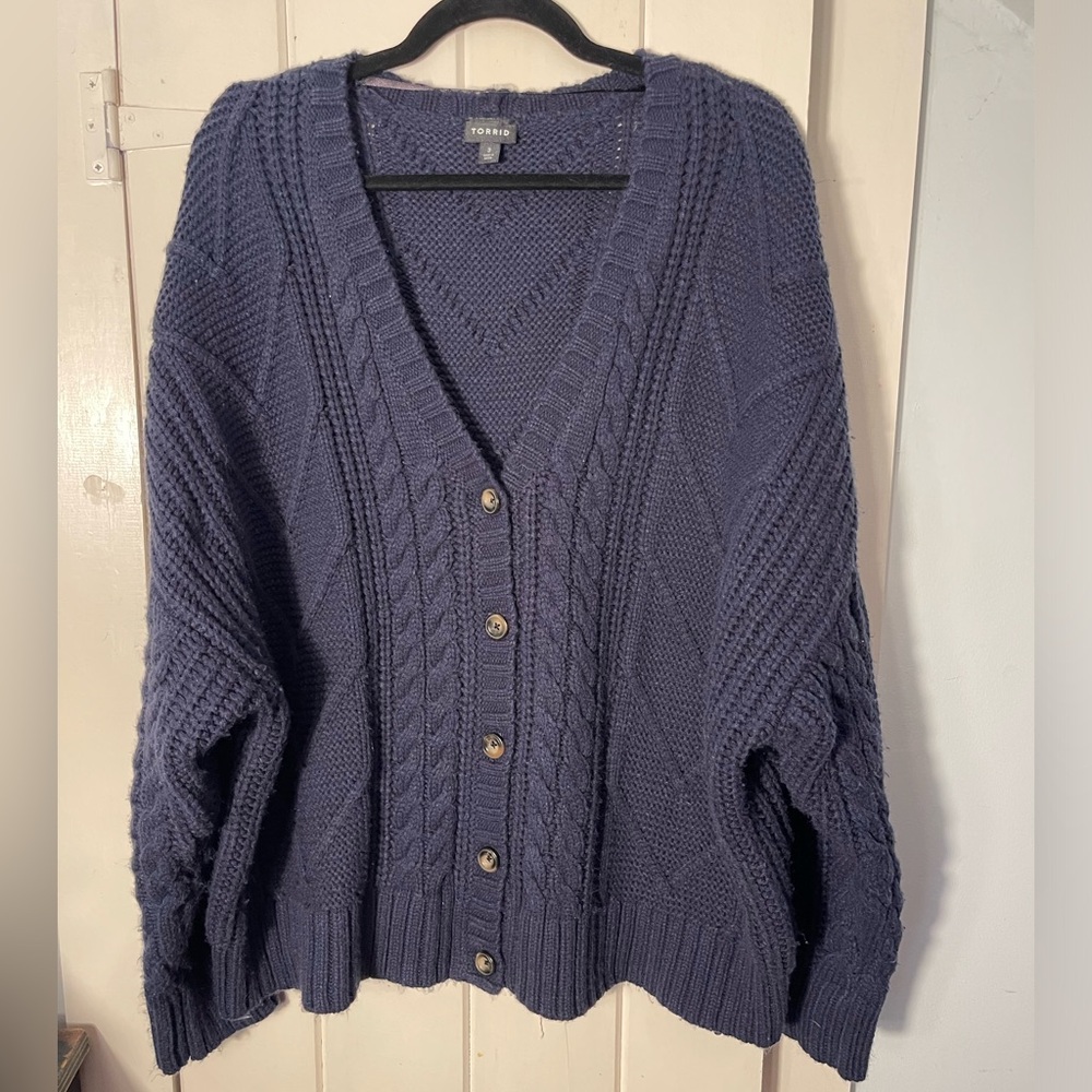 Torrid size 3 Cable Knit Button Up Sweater